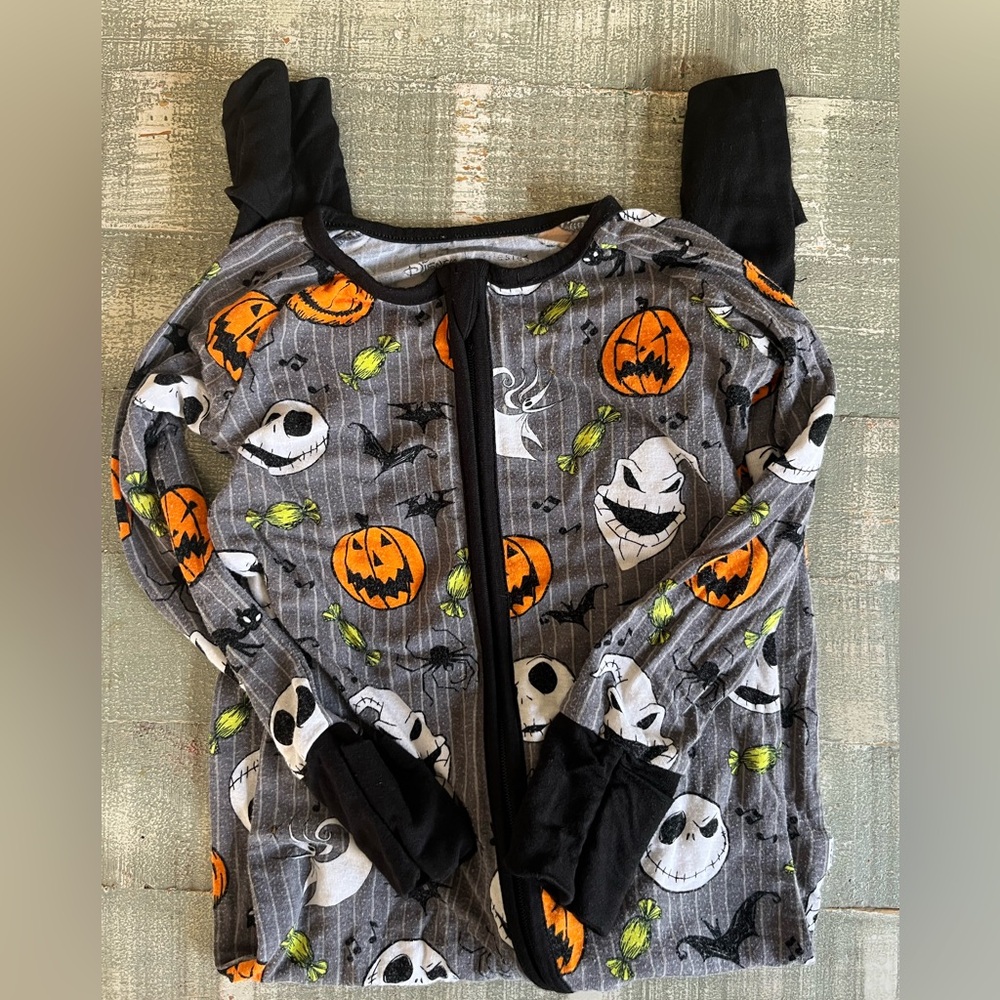 Little sleepies Disney nightmare before Christmas zippy